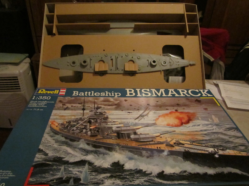 Bismarck 1/350 Revell version Baltic 1940 Img_0675