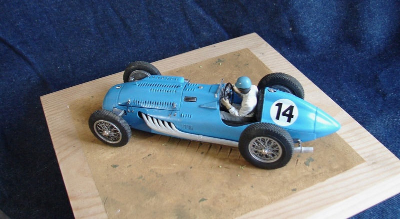 Talbot Lago GP Heller 1/24 - Page 2 Dsc00917