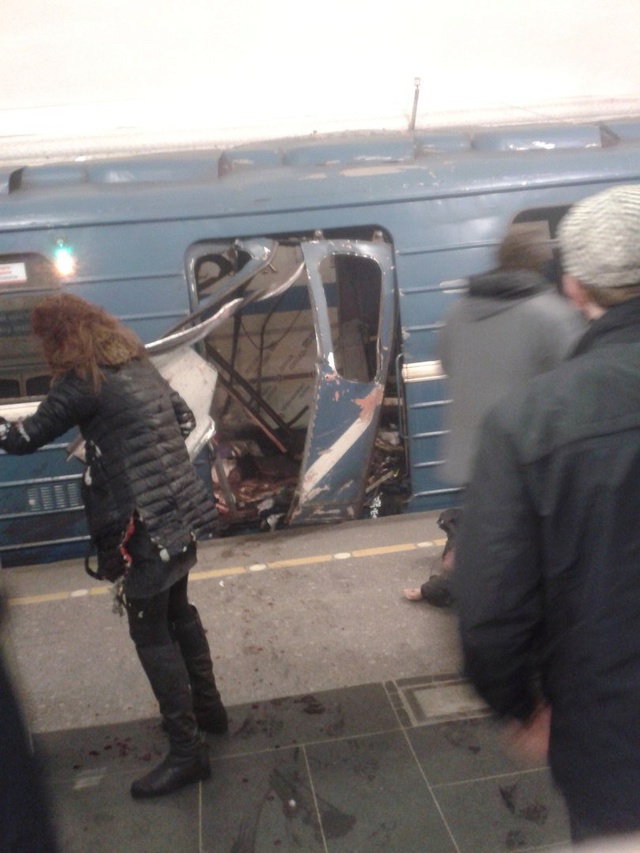 URGENT - Explosions dans le metro de Saint Petersbourg - Russie10
