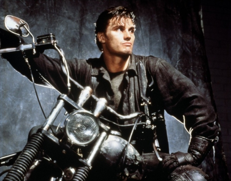 [TOPIC UNIQUE] La Moto a l'Honneur dans les Films - Page 11 002281