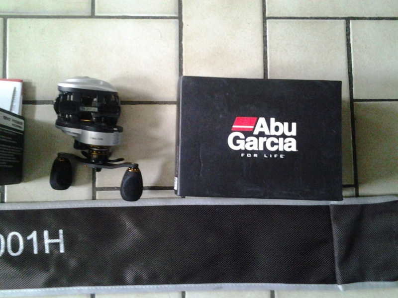 Canne casting plus moulinet Abu Garcia. 2013-121