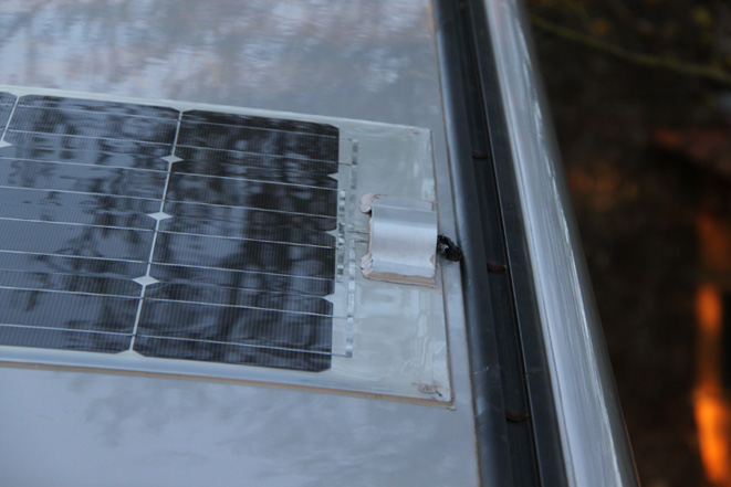 solaires - Commande groupé de panneaux solaires Semi-Flexible 100 W ! - Page 4 T_boit10