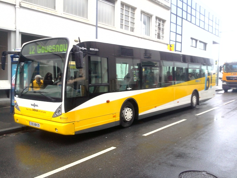 [BREST] Photos et vidéos des bus et tramways du réseau Bibus Vanhoo30