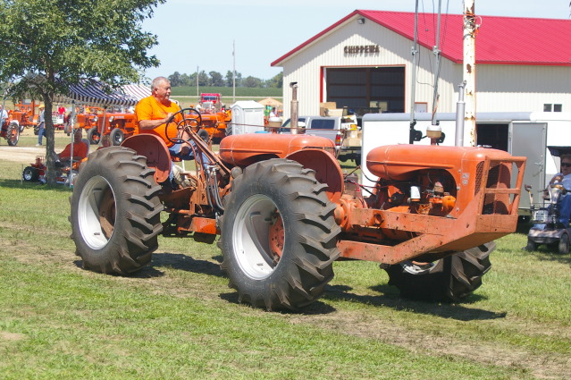 ALLIS - CHALMERS: l'orange américain Wd45-410