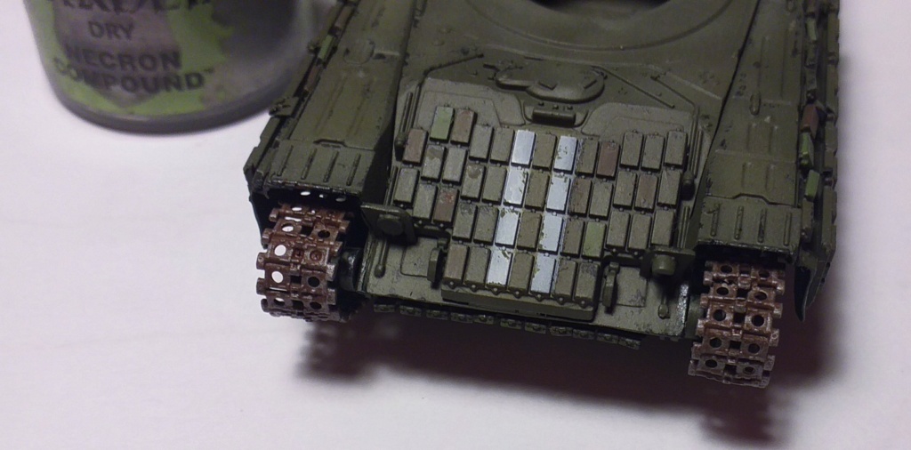 * 1/72    T-64 BV      Modelcollect  20211078
