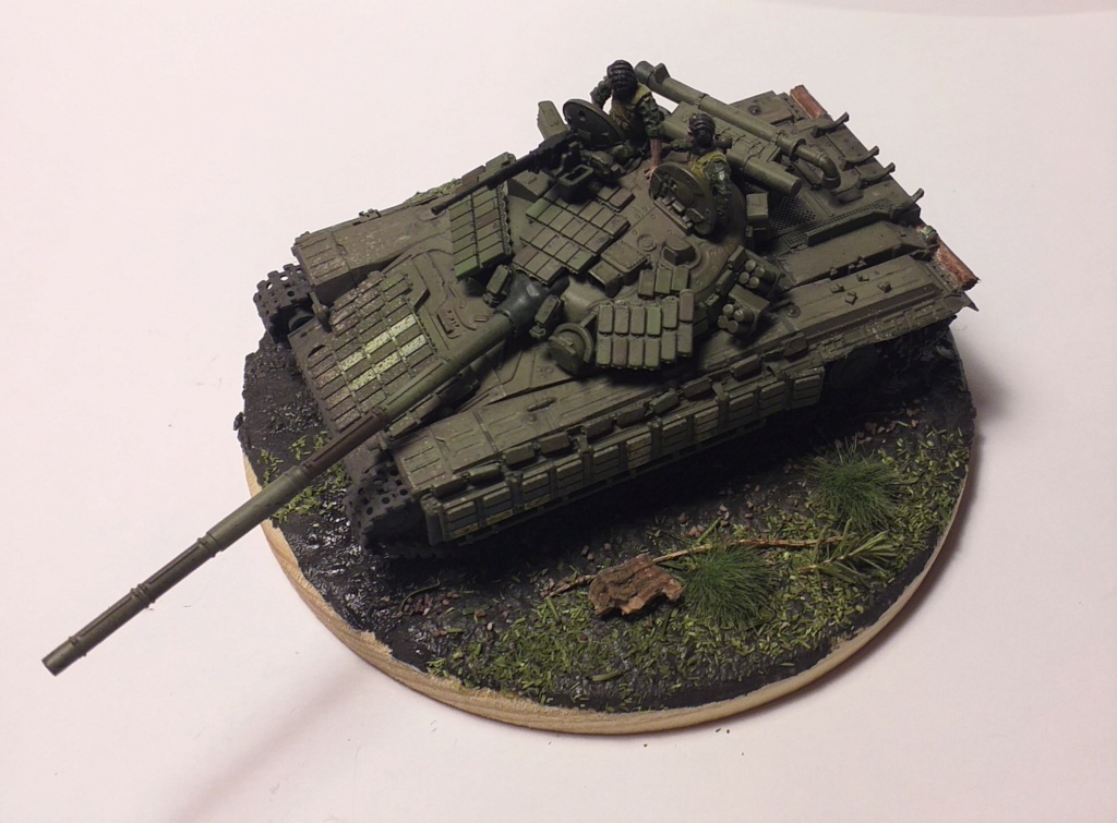 * 1/72    T-64 BV      Modelcollect  20211120