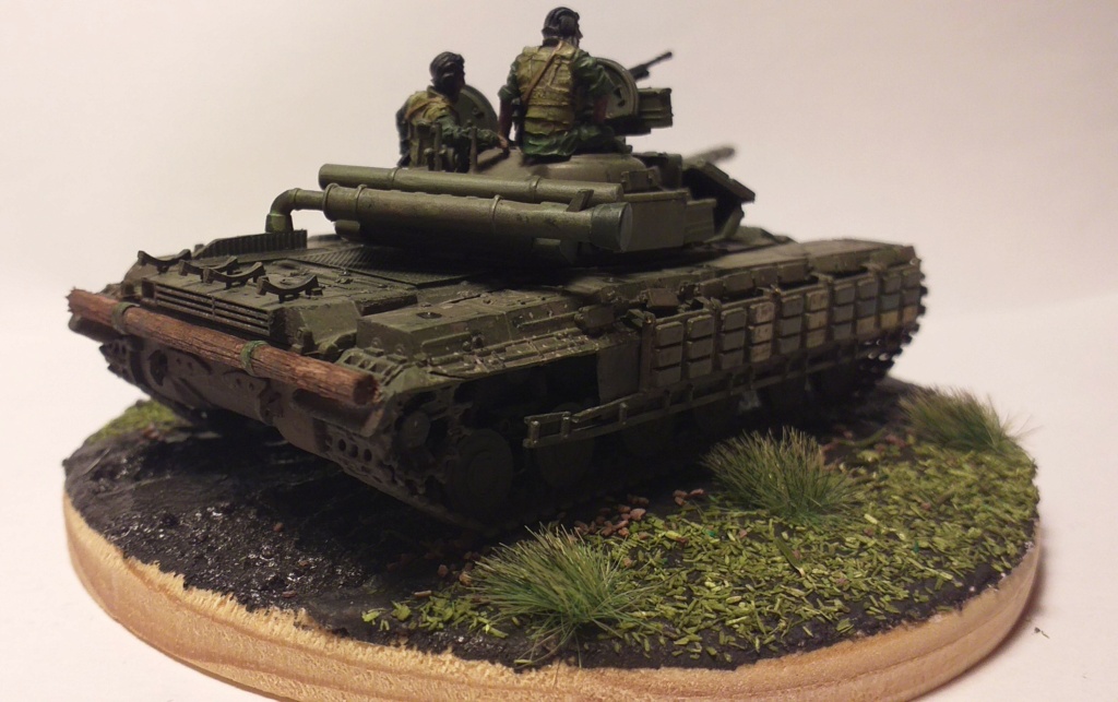 * 1/72    T-64 BV      Modelcollect  20211126