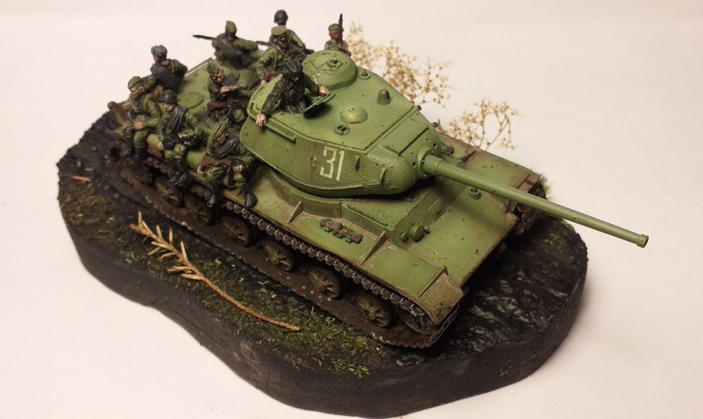 * 1/72 Fil rouge 2022 / CCCP * 1/72 KV-85 Trumpeter 20220178