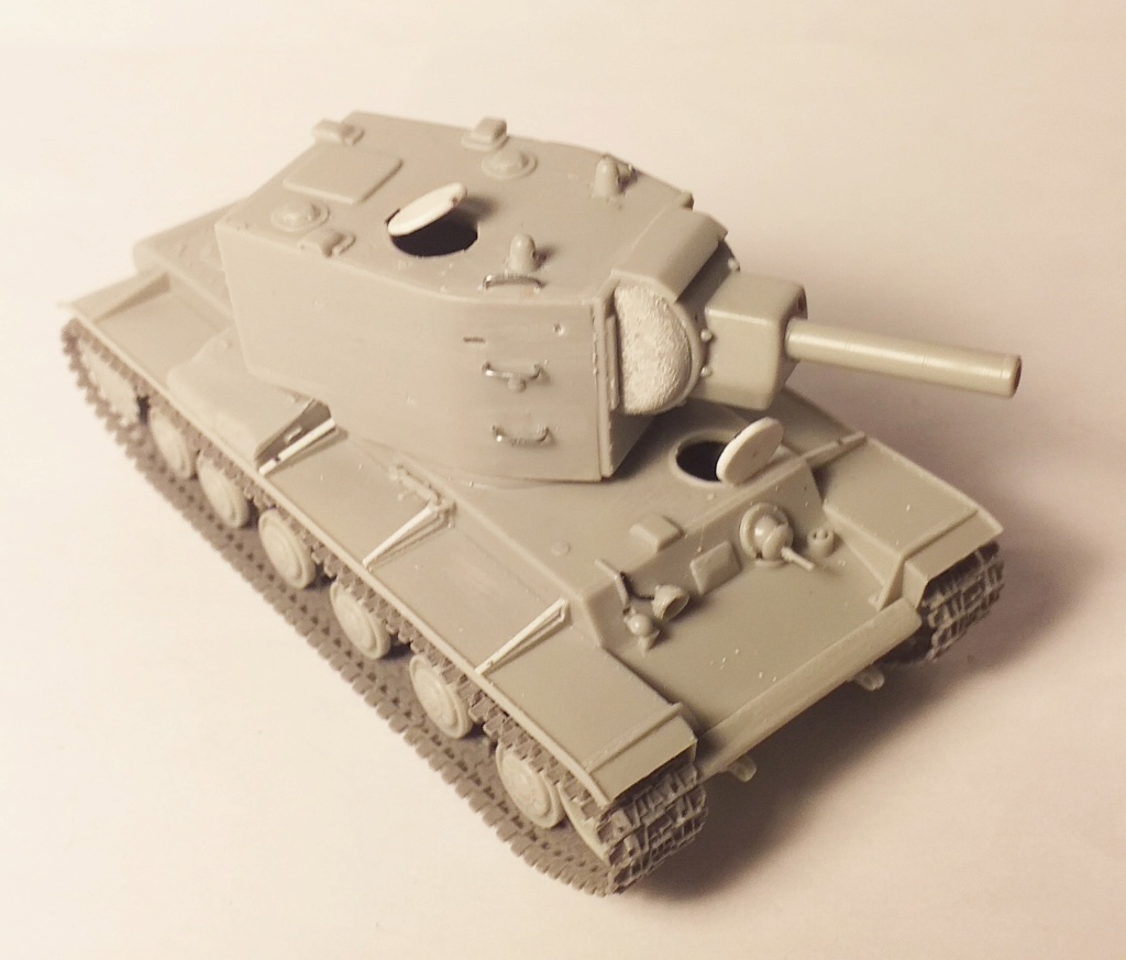 * 1/72 Fil rouge 2022 / CCCP : KV-2 Trumpeter 20220320