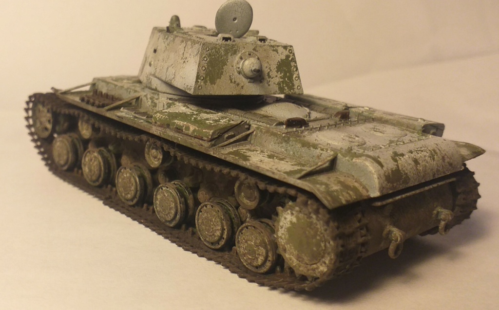 * 1/72 Fil rouge 2022 / CCCP * 1/72     KV-1 modèle 40   Trumpeter 20220413