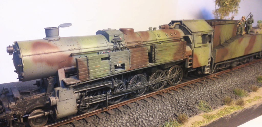 * 1/72         Locomotive BR52        Hobby boss  - Page 3 20220582