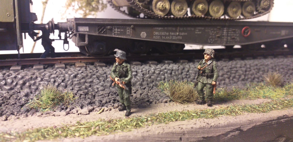 * 1/72 Locomotive BR52 Hobby boss - Page 3 20220588