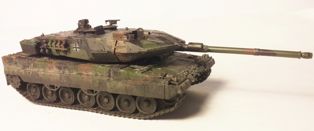 *  1/72       Leopard 2A6     Revell 20220618