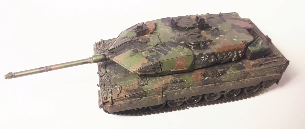 *  1/72       Leopard 2A6     Revell 20220622