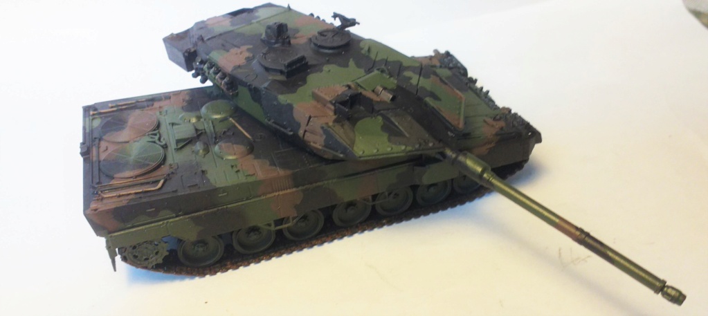 LEOPARD 2 A6 REVELL 1/72 20220627