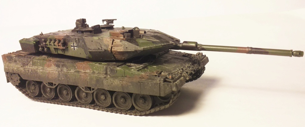LEOPARD 2 A6 REVELL 1/72 20220631