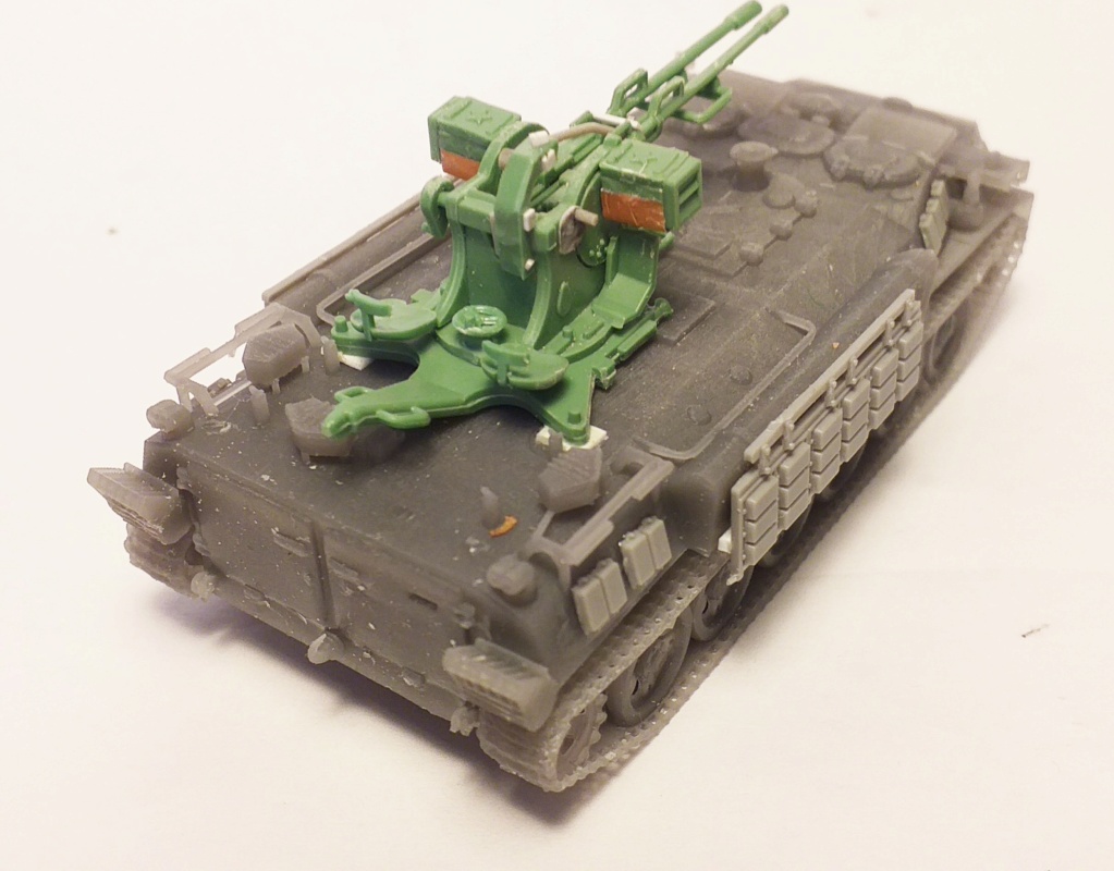 * 1/72 Fil rouge 2022 *** Made in C.C.C.P. 1/72 MT-LB ZSU 23 Terminé en pg 1 20220641