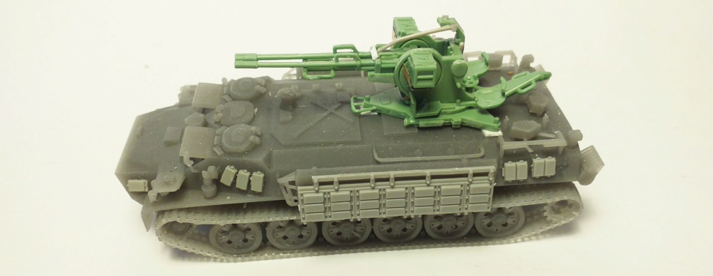 * 1/72 Fil rouge 2022 *** Made in C.C.C.P. 1/72 MT-LB ZSU 23 Terminé en pg 1 20220643