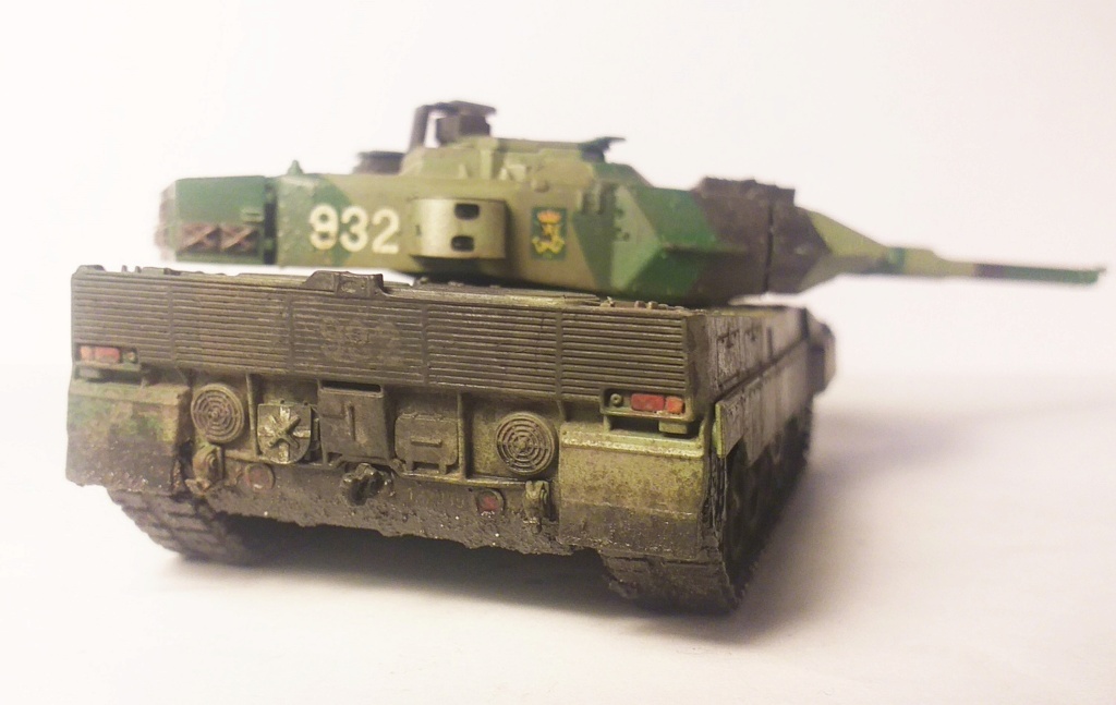 * 1/72 - STRV 122  - REVELL 20221043