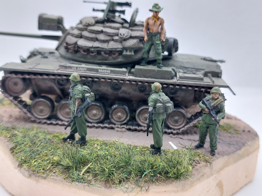 1/72 M48 Patton Revell / Black dog 20230668