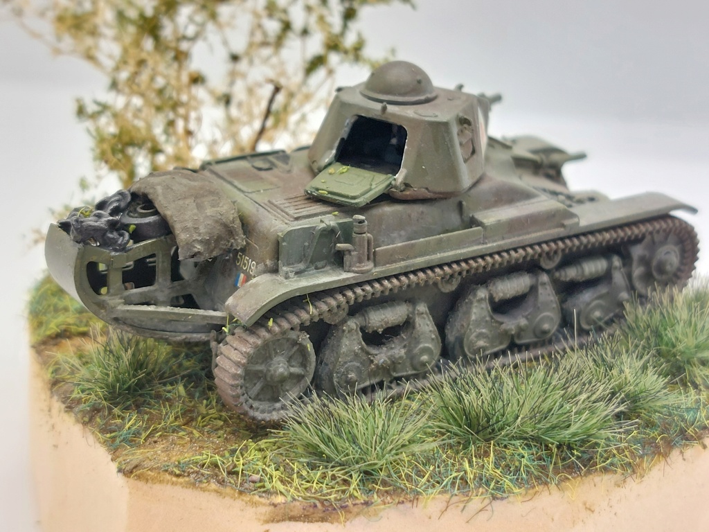 * 1/72 Renault R35/39 First to Fight  20240468