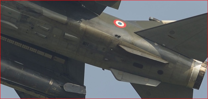 Mirage F1CT du grand 3/13 - Heller 1/72 + Berna Décals 72-27 + Tamm68 - Page 13 Dessou10
