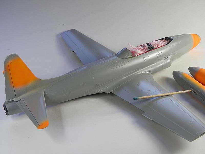 [Great Wall Hobby] 1/48 - Lockheed T-33 Shooting Star (tbird) - Page 2 P2252711