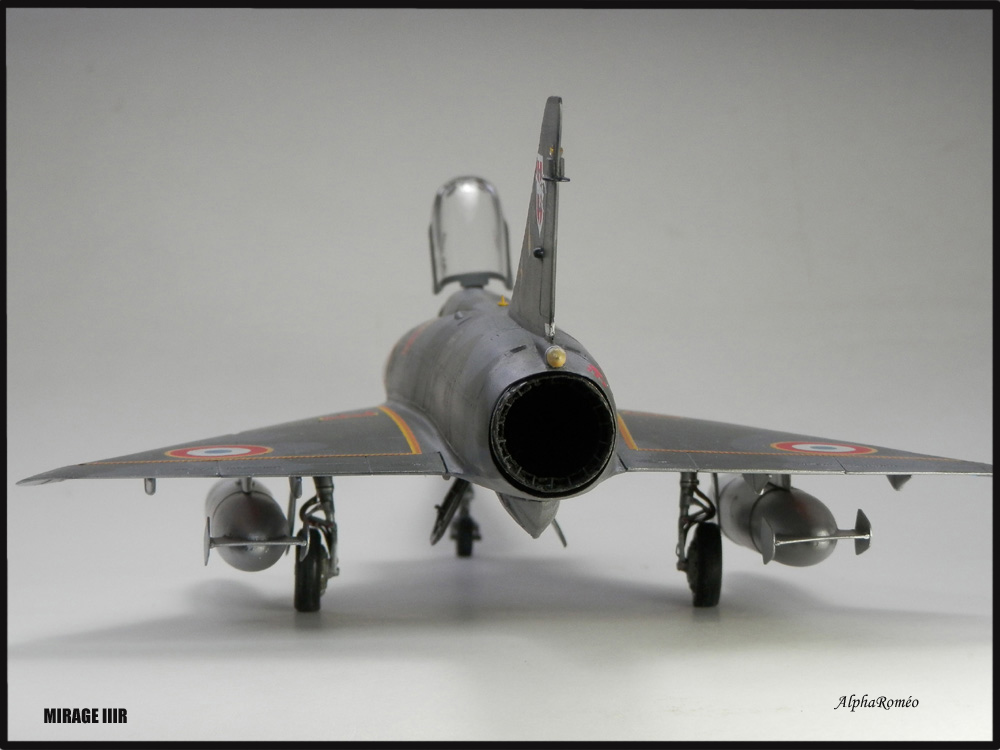MIRAGE IIIR - 1/48e - Page 5 P3271422