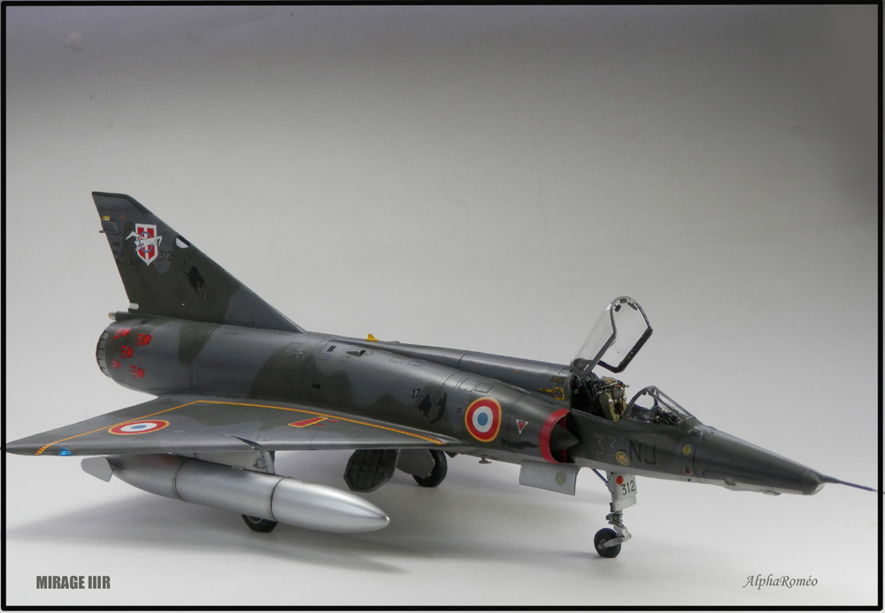 MIRAGE IIIR - 1/48e - Page 5 P3271424