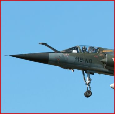 Mirage F1 CR Opex "SERVAL" Phare10