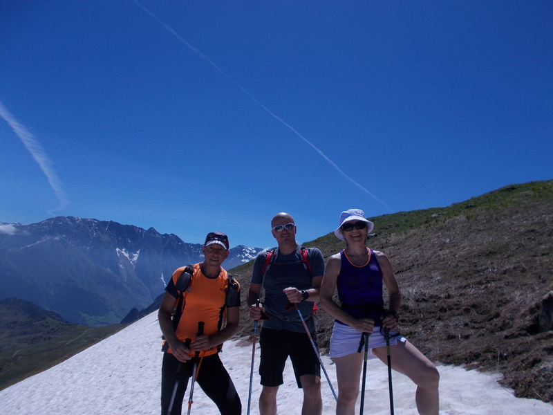 Petite dédicace d'en haut du KV du grand Serre (2150m) 1_11510