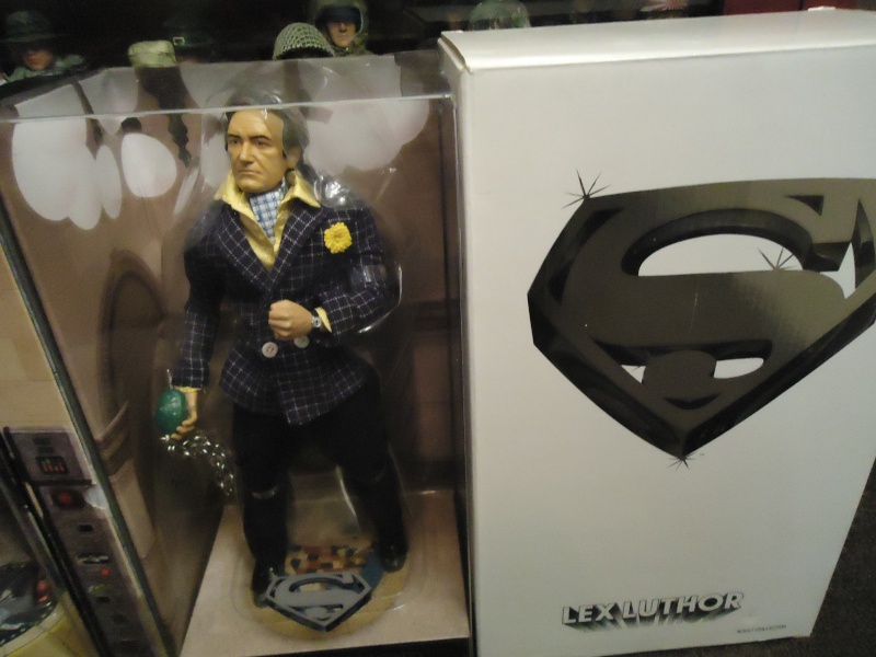 Superman Figures.................. Superm11