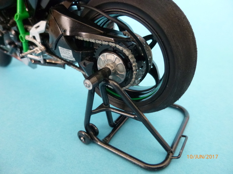 KAWASAKI Ninja H2R Tamiya 1:12 gebaut von Millpet Galeriebilder P1060843