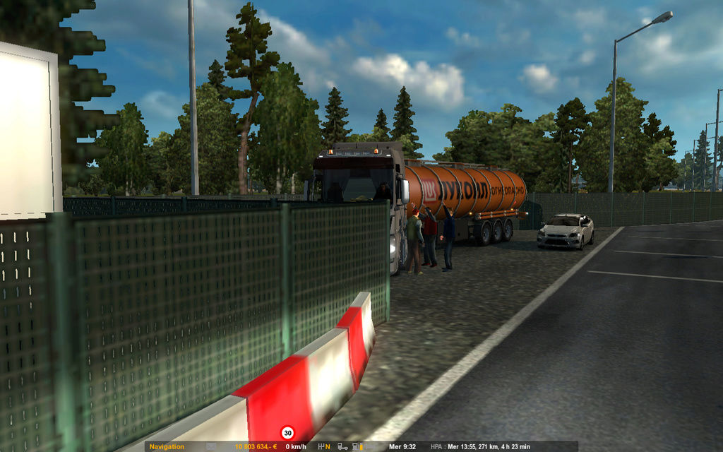 SkyTrans-Scandinavia.nv (Groupe Euro-Trans) (80/120) - Page 5 Ets21256