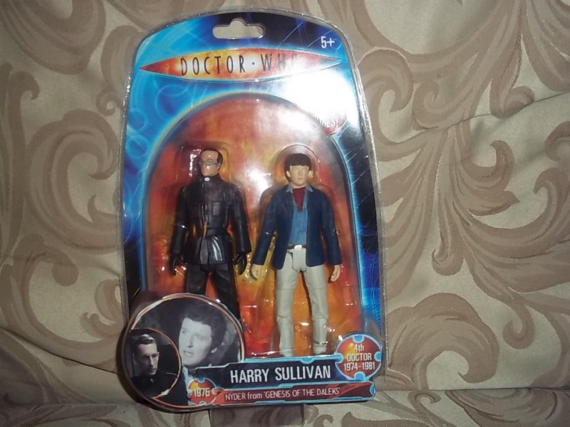 Kevin's Custom Doctor Who Figures Harry_10