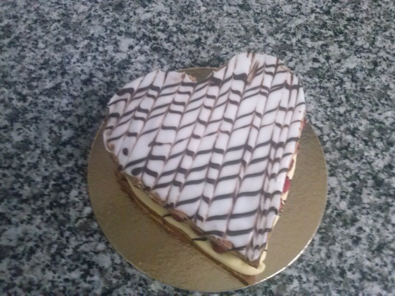 Gateau St Valentin 13910