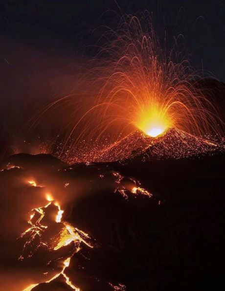 Le spettacolari immagini dell'Etna - Eruzione del 27 - 28 Febbraio 2017 Scherm10