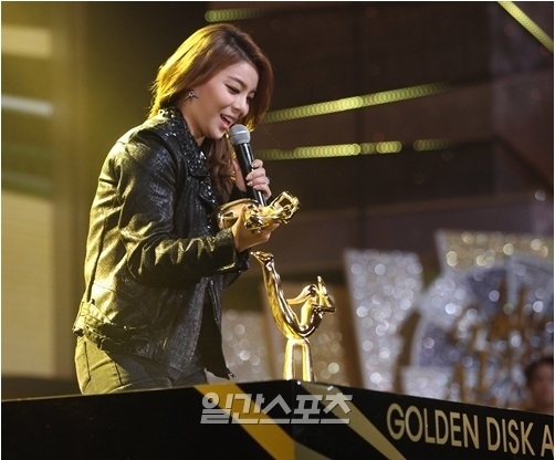 Ailee - The 28th Golden Disk Awards ! 15144010