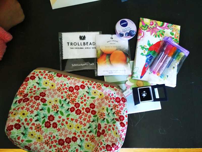 Swap package from the UK! Img_2011