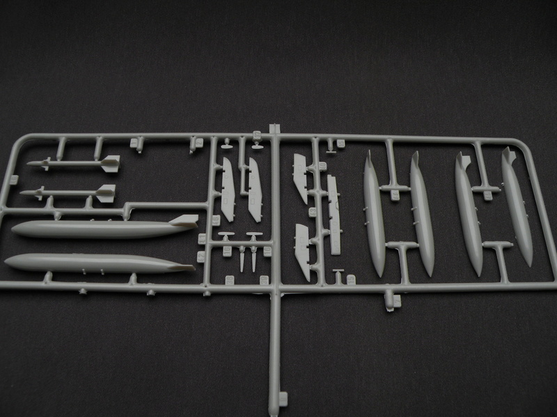 [Hobby Boss vs Italeri] comparatif F-5E tiger II Dscn7719