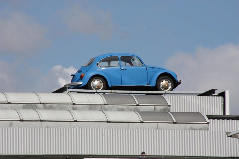 Une Cox sur un toit - Hambourg - Allemagne 34211010