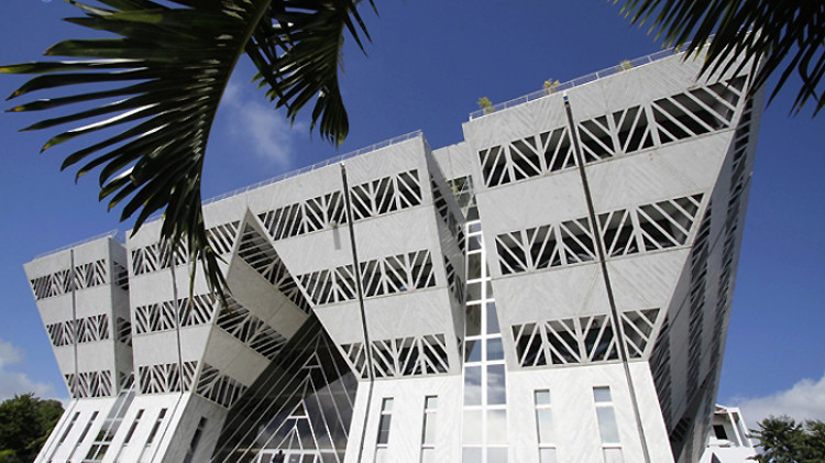 Pyramide inversée à la Réunion Hotel-10