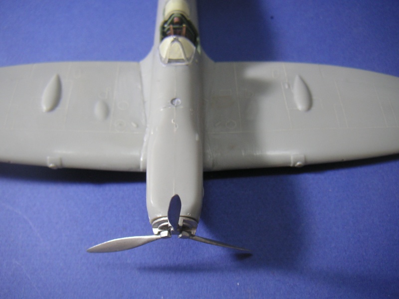 (Projet AA) Spitfire mk Vb NN-T 1/48 tamiya - Page 3 Pict0052