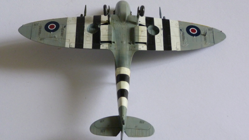 Spitfire Mk.IXc - Page 2 P1100020