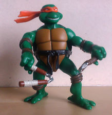 Michelangelo e Donatello in blister, serie 2003 Tartarughe Ninja, Turtles, TMNT. no MOTU no CdZ no J.I. Joe no combattini                                                                                        M4aruu10