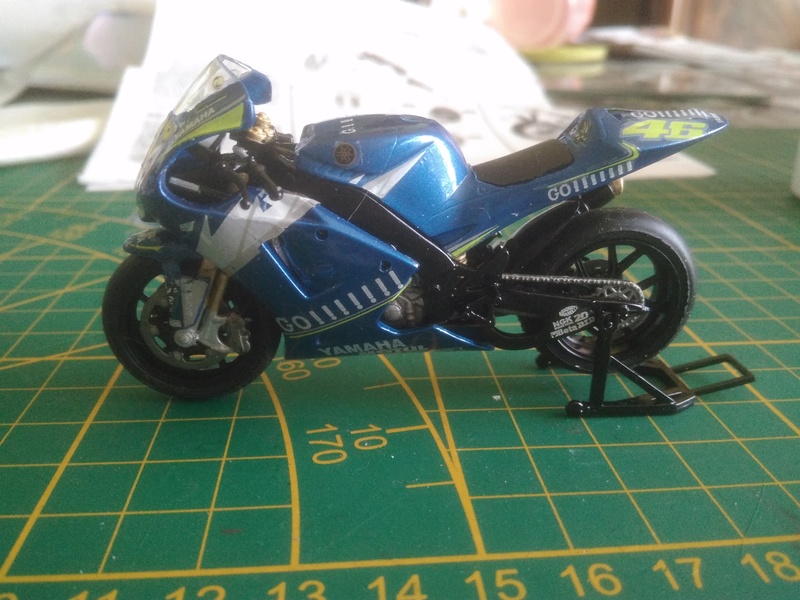 Yamaha YZR-M1 2005 Img_2079