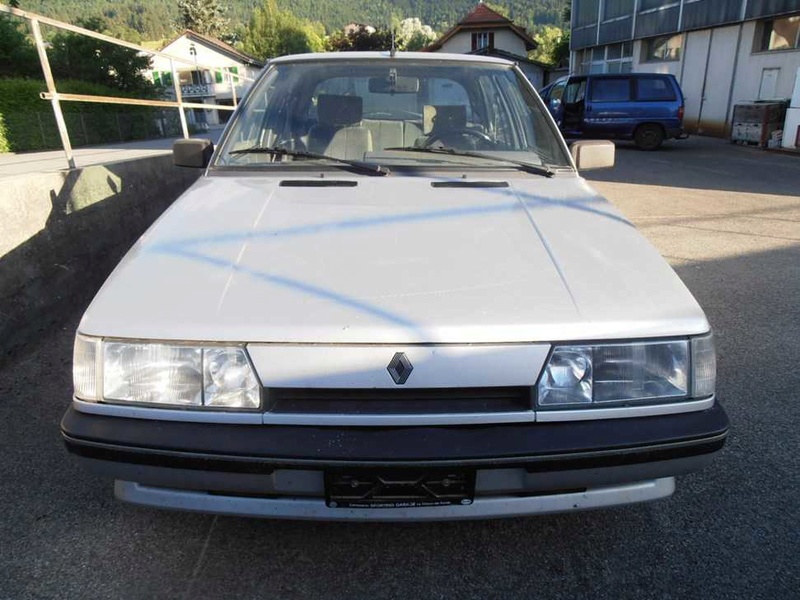 Renault 11 TXE Cheverny, Suisse Can01_10