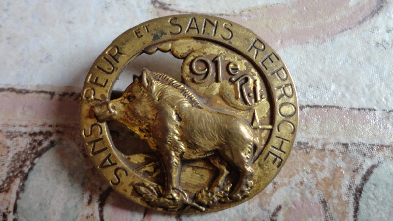 Insignes du 91° RI et du Secteur fortifié des Ardennes  Dsc02924