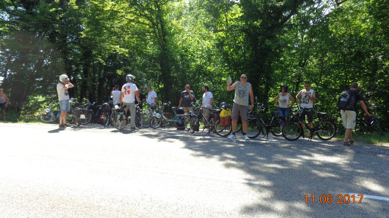 Aiguebelette  le 11 juin ou le 18 2017  juin si mauvais temps  +  Photos - Page 2 Dsc04023