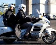 Les moto-taxis dégâts collatéraux de la baston entre taxis et VTC ? Arton416